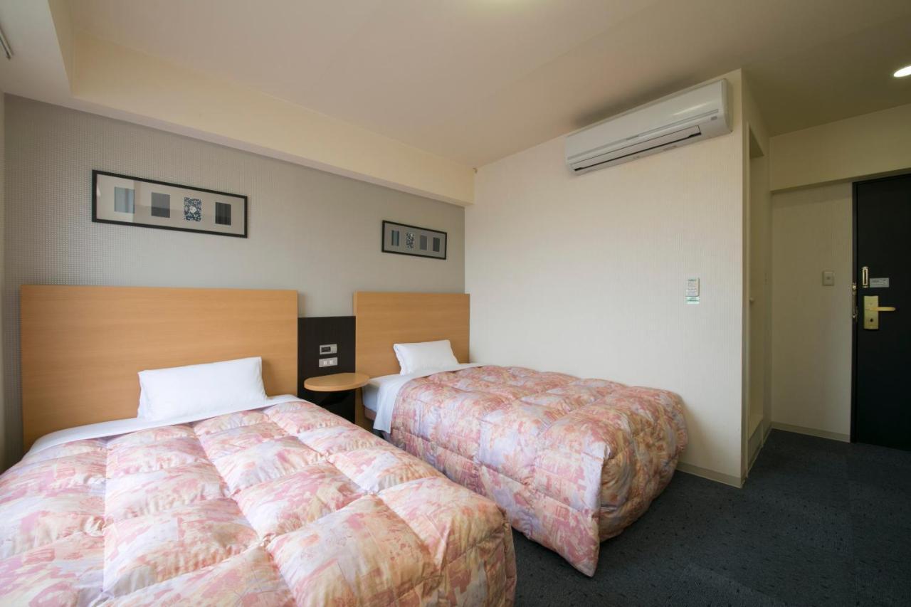 Hotel Econo Taki Eksteriør bilde